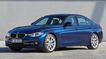 Суд у Львові оштрафував на 41 тис. грн підлітка на BMW за їзду без прав