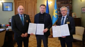 ВПО зможуть отримати ще більше необхідних речей: Львівська ОВА підписала меморандум