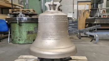 У Празі встановлять церковний дзвін, вилитий з уламків російських ракет