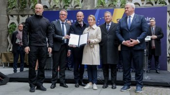 У Львові підписали угоду про передачу 1,9 мільярда євро від активів РФ на зброю Україні