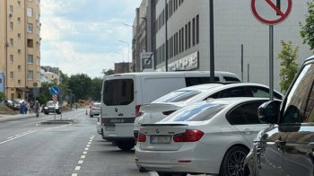У Львові евакуйовуватимуть неправильно припарковані авто на відремонтованій вулиці — де саме?