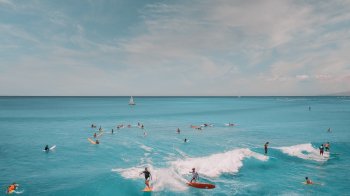 Серфінг на морі