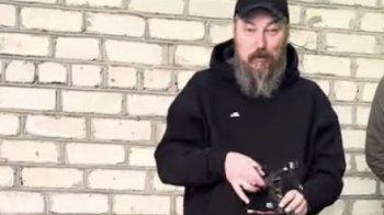 Роберт "Мадяр" Бровді.