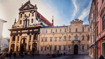 У Гарнізонному храмі Львова взяв шлюб генерал ЗСУ