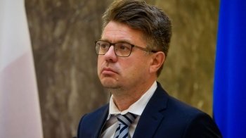 «Подарунок» пригожину чекатиме на нього в Гаазі: глава МЗС Естонії відреагував на інцидент з кувалдою