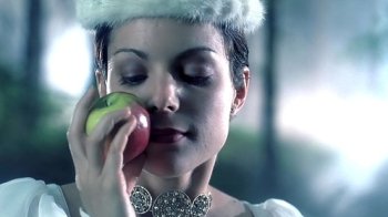 кадр із серіалу "10 короліство"