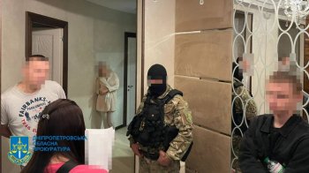 Заступницю мера Дніпра підозрюють у розтраті 1 млн грн під час ремонту даху школи