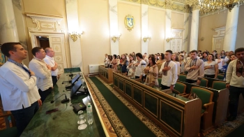 На Львівщині кожен випускник, який набрав на тестуванні 600 балів, отримає винагороду