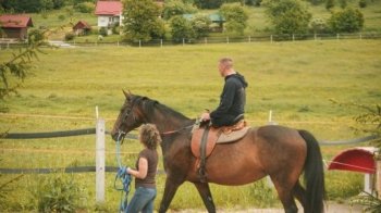 У Львові відновлюють іпотерапію для військових