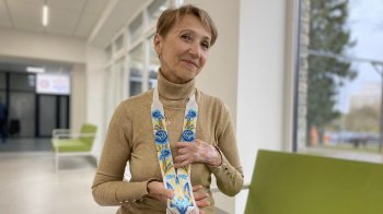 У Львові лікарі врятували жінці понівечену у січкарні руку