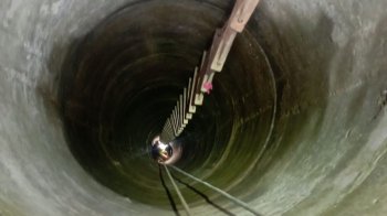 На Львівщині 53-річна жінка впала у 15-метровий колодязь