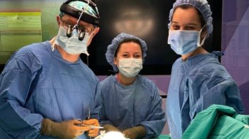 У Львові розпочав роботу відомий турецький пластичний хірург