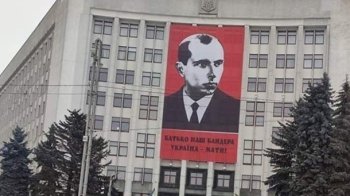 Колаборанта з Харкова суд зобов'язав вивчити пісню "Батько наш Бандера"