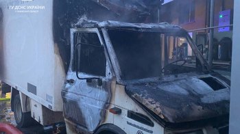 У Львові горів автомобіль