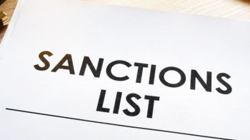 Президент України увів в дію санкції проти "Королів контрабанди"