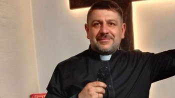 Публічні екзорцизми у Львові: священник застеріг від псевдоєпископа