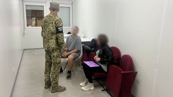 На Львівщині затримали ще одне фіктивне подружжя