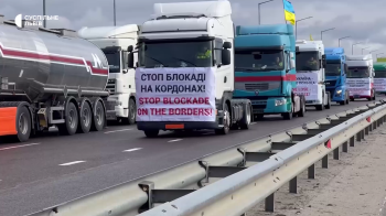 Протести на кордоні набирають обертів, поляки посилюють блокаду, а українські водії протестують у відповідь, скриншот з відео