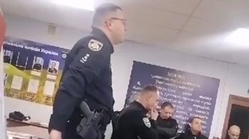 Поліцейські з полку особливого призначення не хотіли переходити в бригаду «Лють», тепер їх туди переведуть примусово, скриншот з відео