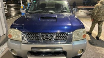 На кордоні з Польщею зупинили викрадене 10 років тому авто