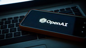 ChatGPT заговорив по-новому: OpenAI представила GPT-5.1