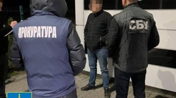 На Львівщині чоловік "дер гроші" з потенційних призовників, щоб ті не служили