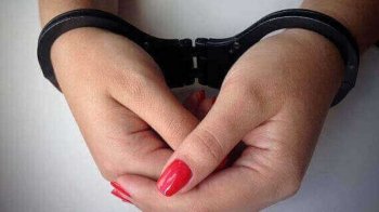 Львів’янка онлайн наймала повій, які працювали у Тернополі: у поліції розповіли, як жінка налагодила «бізнес»