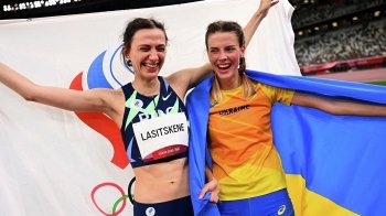 Обійми Магучіх і росіянки: з українською спортсменкою поговорять у Міноборони