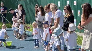 На родинному святі у львівському дитсадку зібрали понад 100 тис. грн на ЗСУ