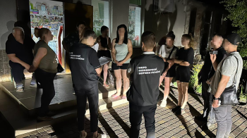 Чоловіка та жінку на Одещині судитимуть за продаж сурогатного алкоголю, від якого померло 8 людей