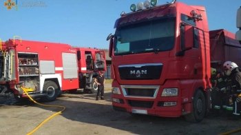 У Золочівському районі горіла вантажівка "MAN"