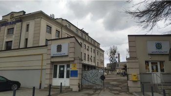 Будівлю “Укрпошти” біля львівського головного вокзалу за 2,8 млрд грн продали власнику АТБ