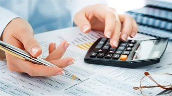 Не подала щорічної декларації: львівський суд оштрафував колишню податківицю