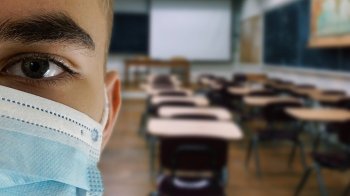 З понеділка частина львівських школярів виходить на очне навчання