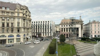 Львівські депутати знову провалили голосування за паркінг на Міцкевича