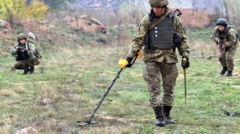 Польща навчатиме українських саперів — міністр оборони Блащак