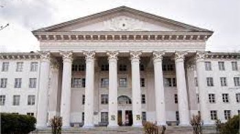 Стали відомі імена чиновників університету, які «погоріли» на хабарі: хто вони