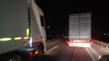 БіляЛьвова на трасі Київ — Чоп ускладнено рух: перекрита одна смуга