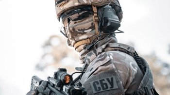 СБУ викрила мільйонну ботоферму, яка працювала на одну з політсил