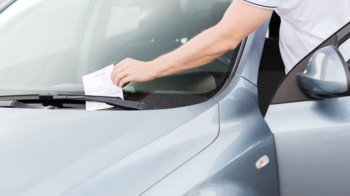 З початку року у Львові водії сплатили 65 млн грн штрафів за неправильне паркування