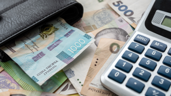 Львівщина увійшла у трійку лідерів за сплатою військового збору