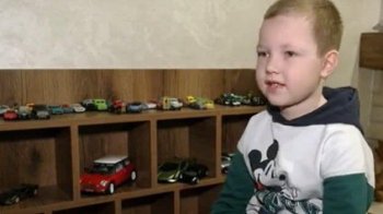 6-річний хлопчик зі Львівщини продав колекцію машинок та купив дрон для військових