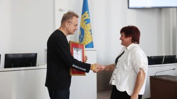 У Львові найкращі вчителі отримали по 35 тисяч гривень премії