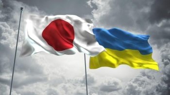 Україна отримає від Японії фургони та безпілотники