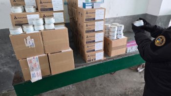 У Шегинях митники виявили контрабанду іспанської доглядової косметики на 1,5 млн грн