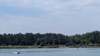 На Ясниському кар’єрі шукають 28-річного чоловіка, який зник під час купання