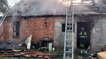 Біля Львова горів житловий будинок: загинула людина