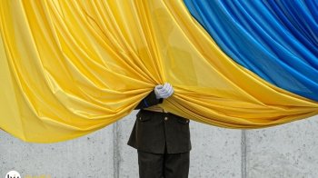 Марш військових і відкриття найвищого флагштоку Львівщини: фоторепортаж