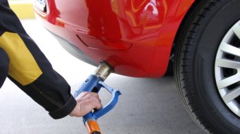 Заправлятися газом стало дорожче: на скільки виросла ціна