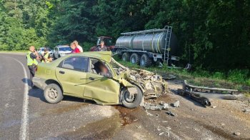Поблизу Радехова у ДТП з трактором загинув 39-річний водій Lanos
